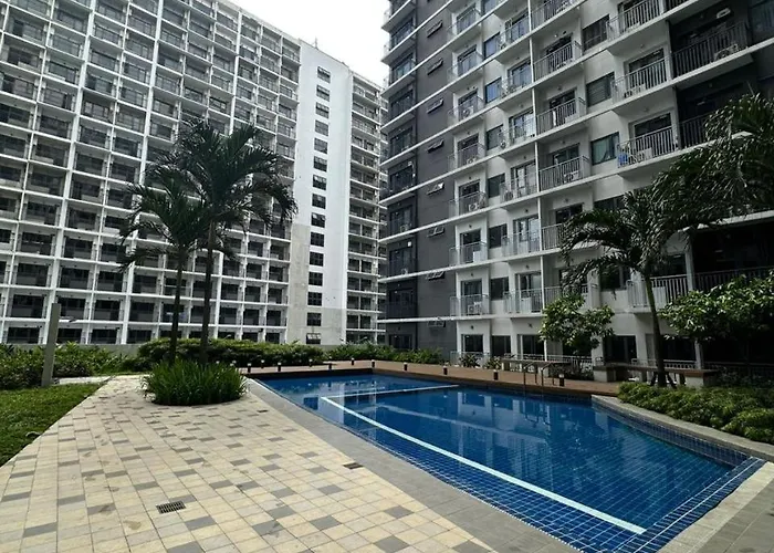 Apartamento Mall Of Near Airport Shore 3 *